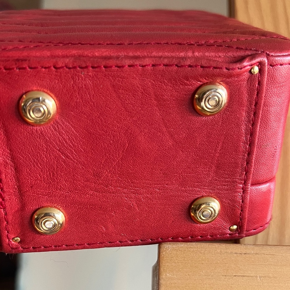 Chic Red Quilted Mini Bag - Picture 7 of 9